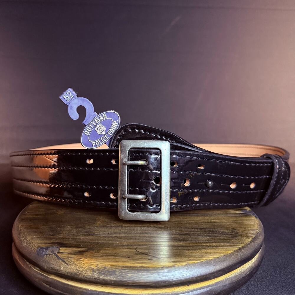 Dutyman 4031 Duty Belt Size 52" Quad Stiched Leather Hi-Gloss Black Nickle